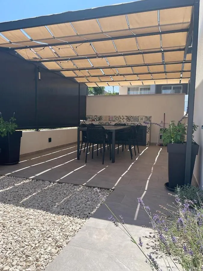 Apartment Molo With A Terrace, Garden And A Heated Pool Trogir Croatia